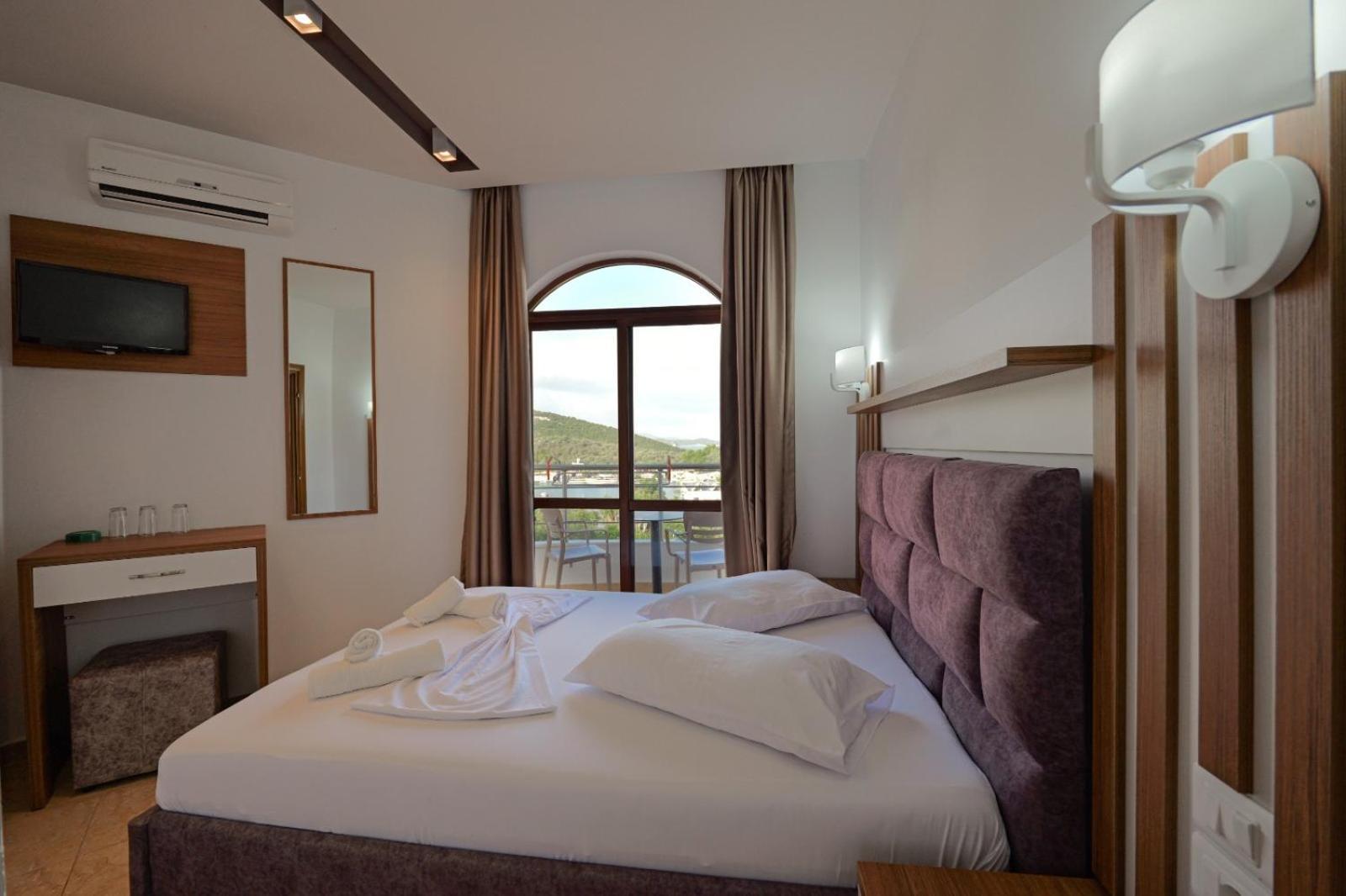 Hotel Meta Ksamil Eksteriør billede
